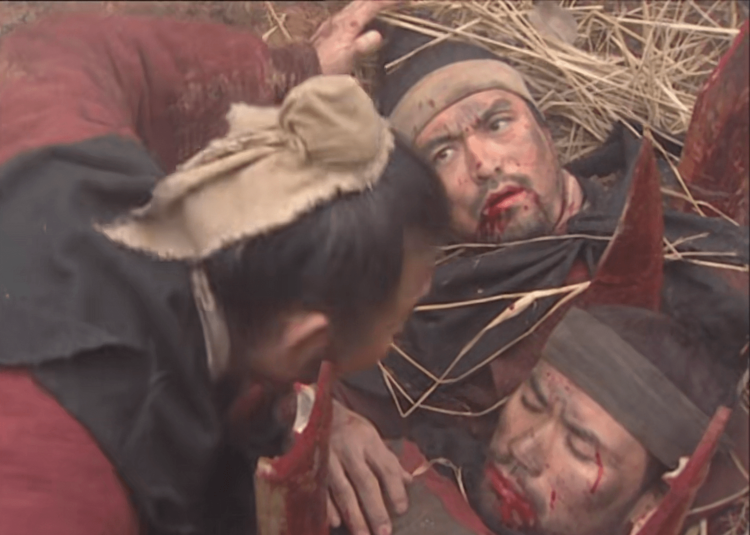 水浒中我最欣赏的男人阮小七穿龙袍是傻吗如今看来他比宋江高明