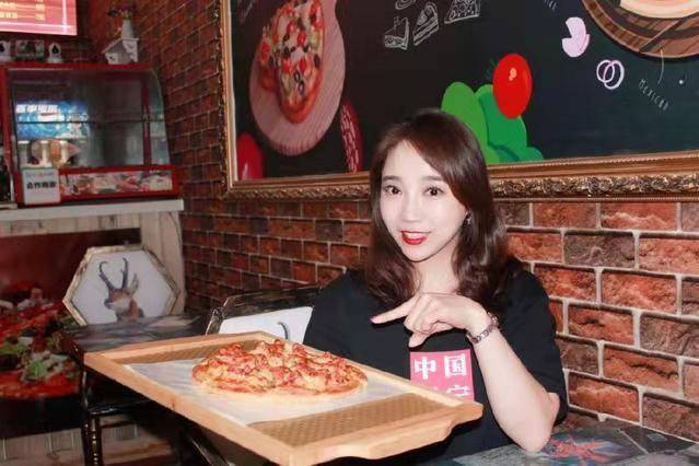 人均白富美_酒店极品性感白富美
