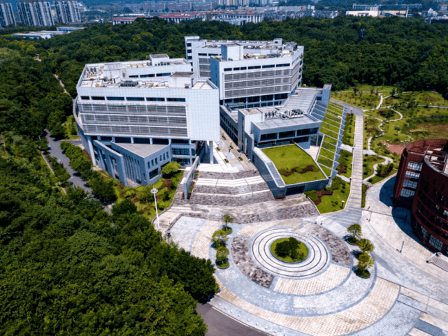 重庆大学王牌专业有哪些5d城市由它打造