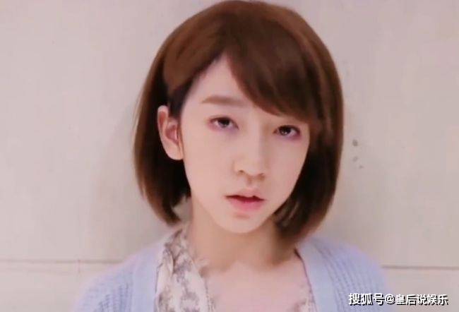 时代少年团 女装 进化史 从粗犷到美丽的养成系转变 看腿馋了 贺峻霖