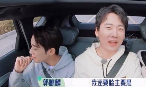 求网友帮我p个男朋友 0cbcc49956154daaadbfdb312e7eb436.jpeg