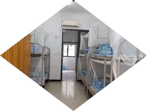 整洁舒适的宿舍美丽,庄重,大气的一号教学楼,图书馆文化长廊"圆梦廊"