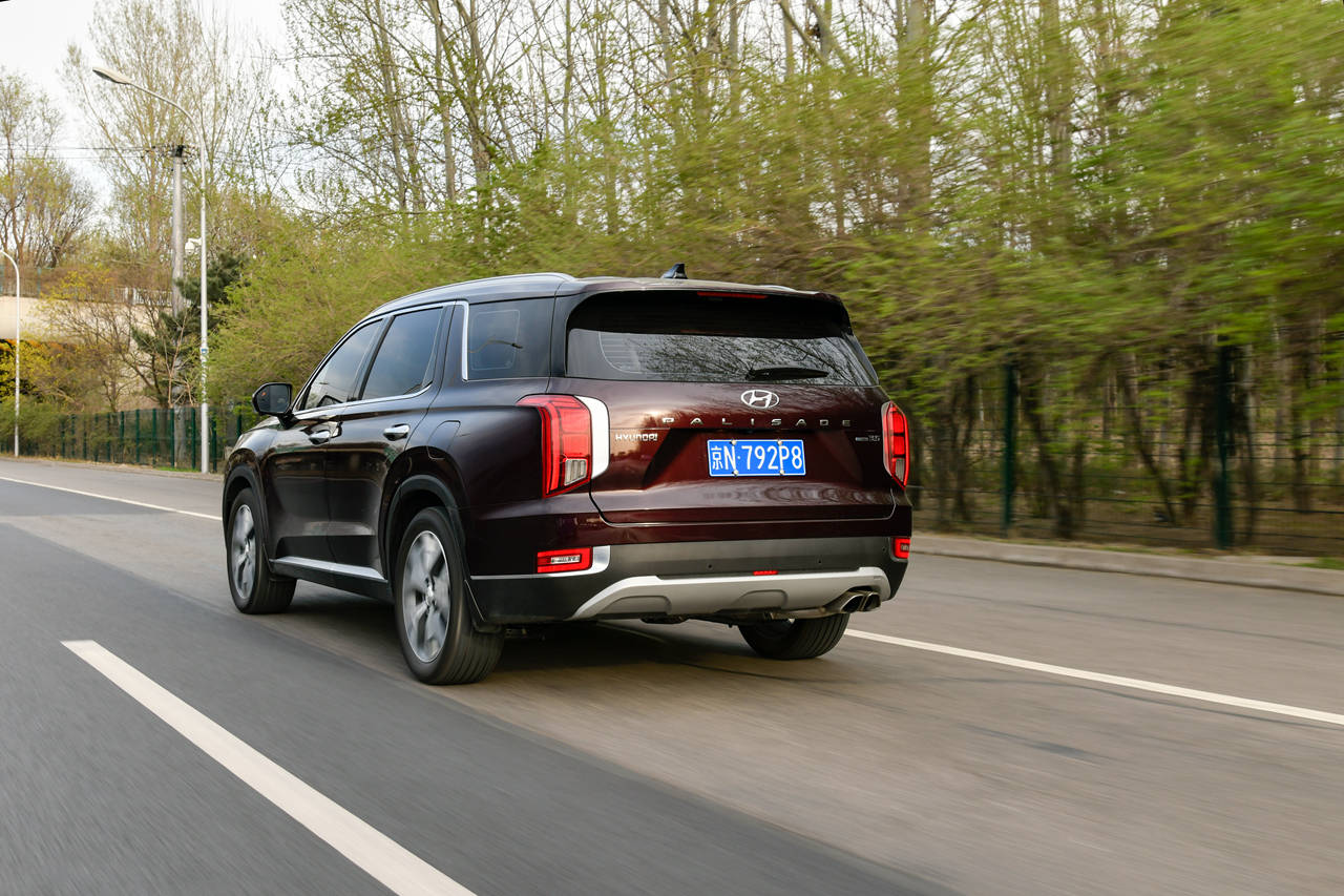 试驾帕里斯帝 平易近人的韩系大7座suv_搜狐汽车_搜狐网