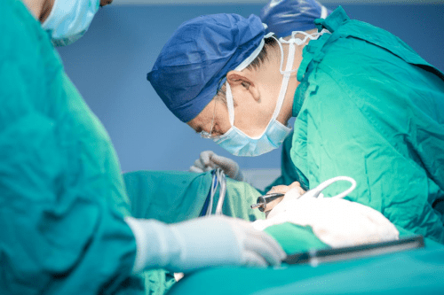 国际医学王爱武主任成功为乳腺癌失乳患者实施再造术