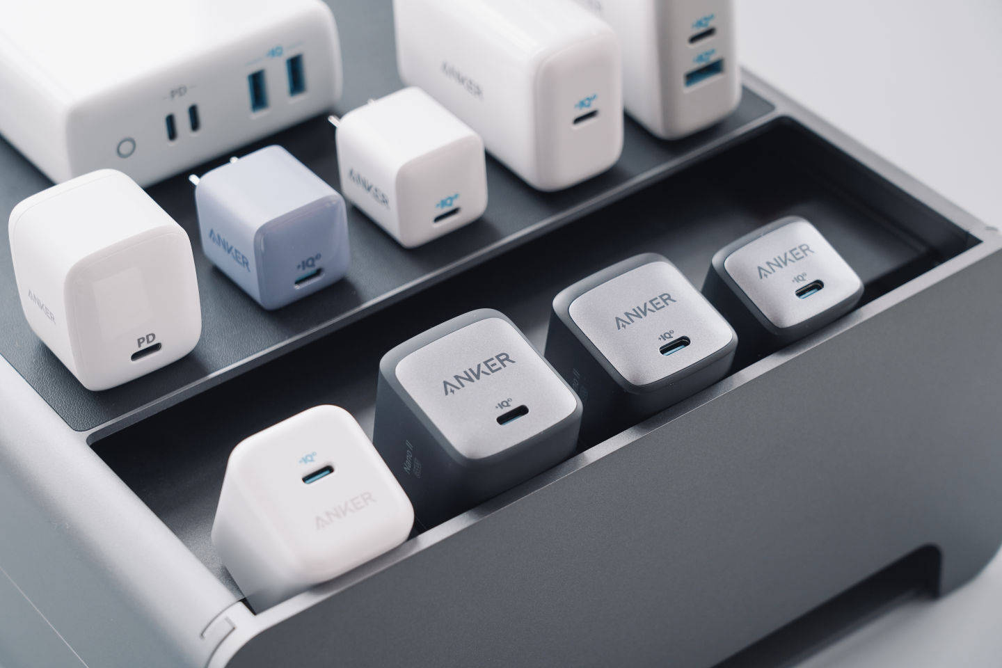 终见真章: anker 氮化镓超能充系列评测解析_设计