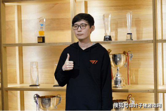 Faker|LCK公布夏季赛名单，T1选手达16人！Zefa比NBA教练还敢用人