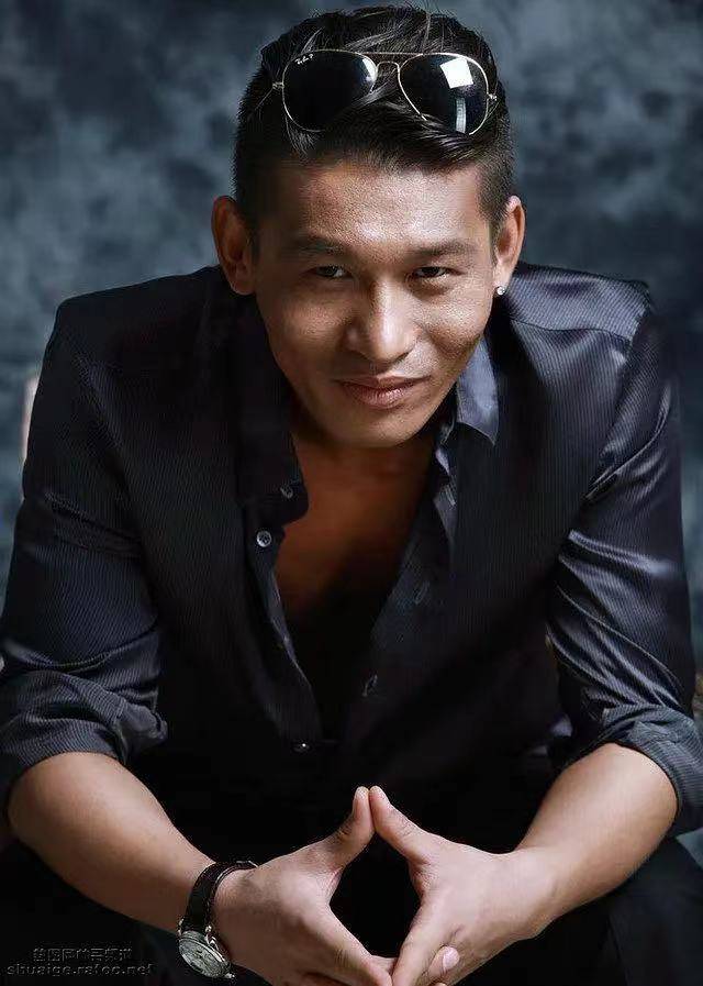 《猎狼者》能够将配角演出主角光环,别人不服只服余皑磊