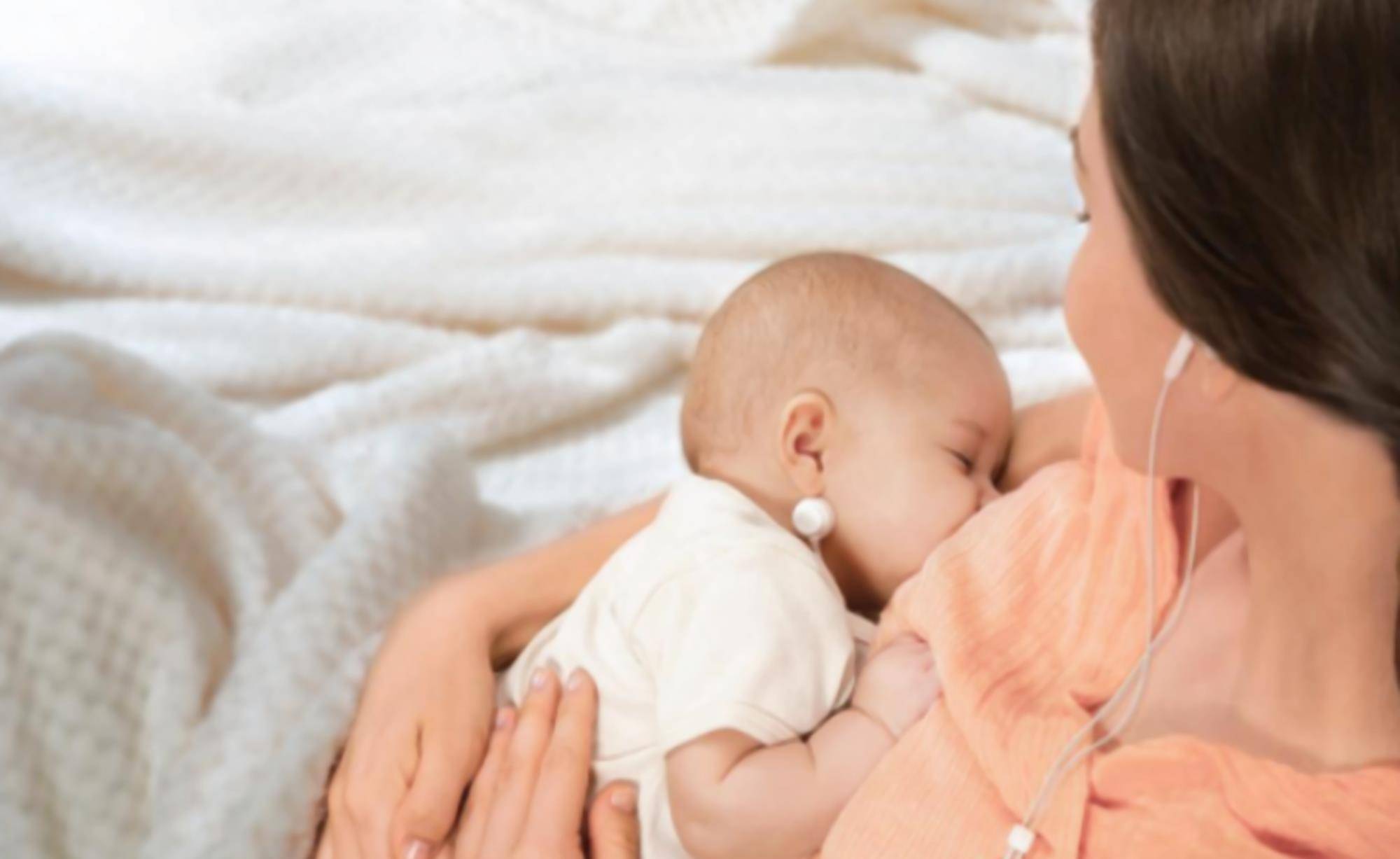 宝宝出生后有一点便秘，应该怎样缓解这种状况呢？