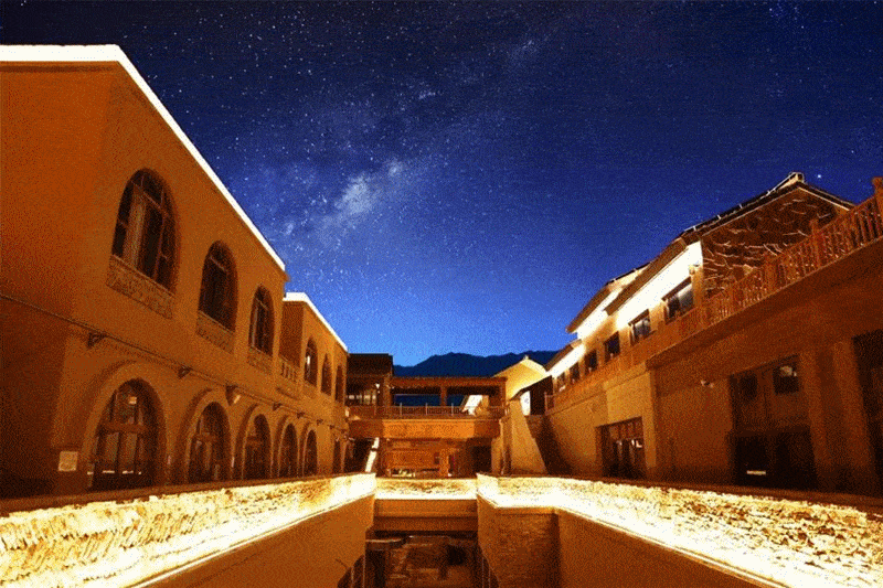 路——延天路——杨家湾路——枣园大道——延安唐乐宫▌推荐游览路线