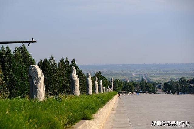 唐玄宗的陵墓,叫做泰陵,在陕西省渭南市蒲城县.