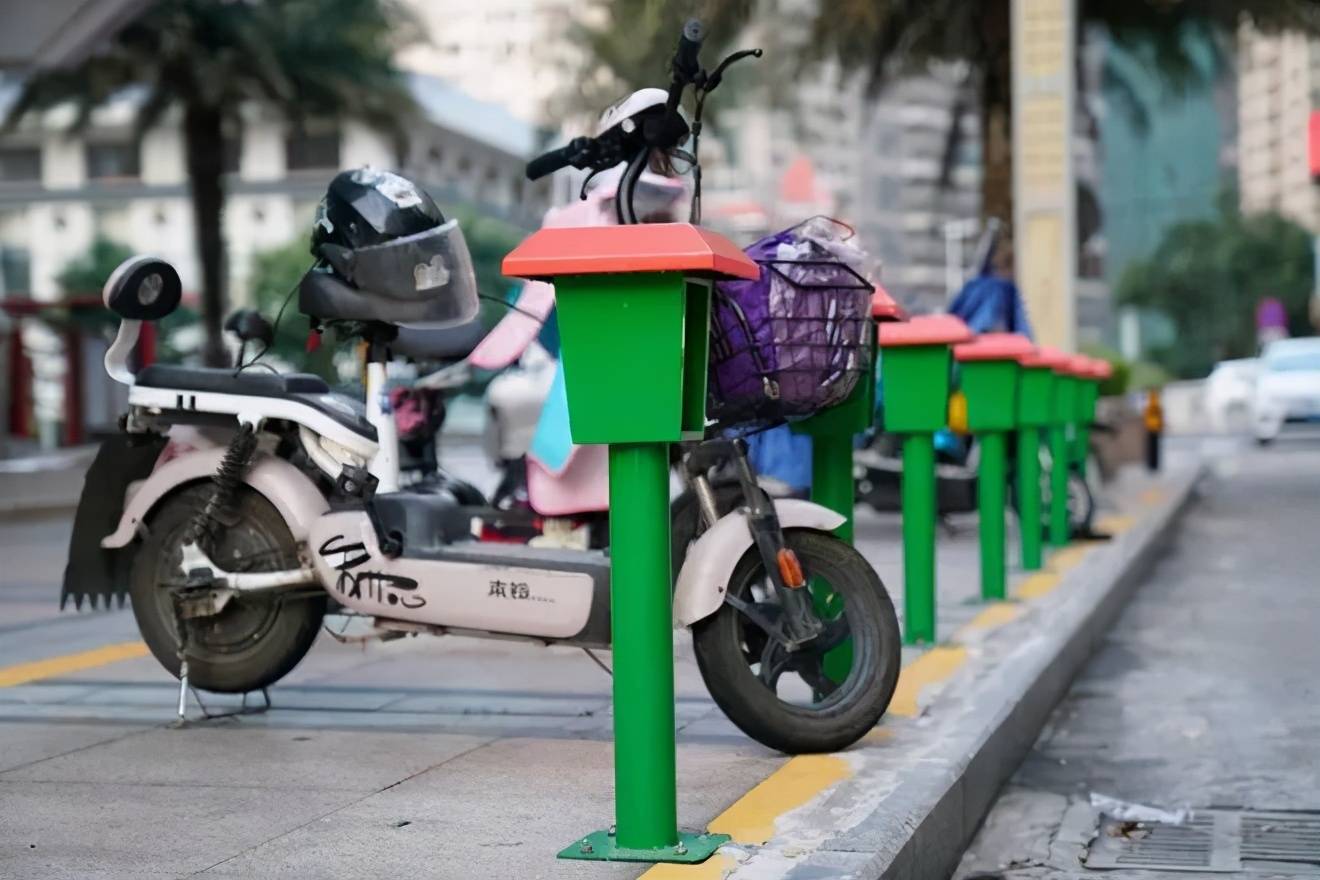 需求暴增业主和物业都在呼吁安装电动自行车充电桩