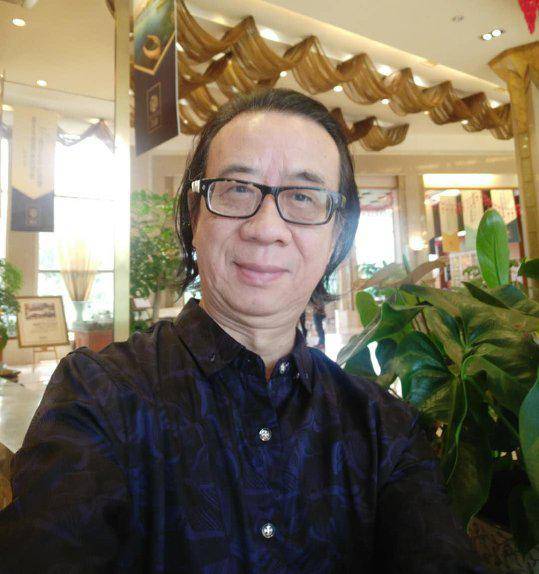 荣膺“德艺双馨"人民艺术家“江标武