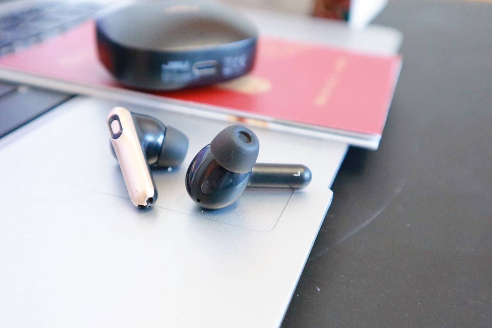 手机蓝牙耳机声音小是什么原因 1a92ce1128514b1ca5c0e093bf5137cc.jpeg