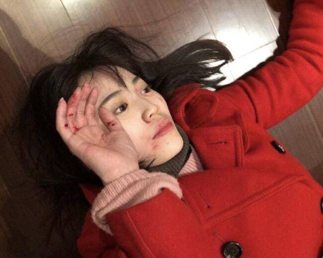 怎么自拍才能不经意间露出戒指 4cb38a57ef054f8bba2c47435e904a2c.jpeg
