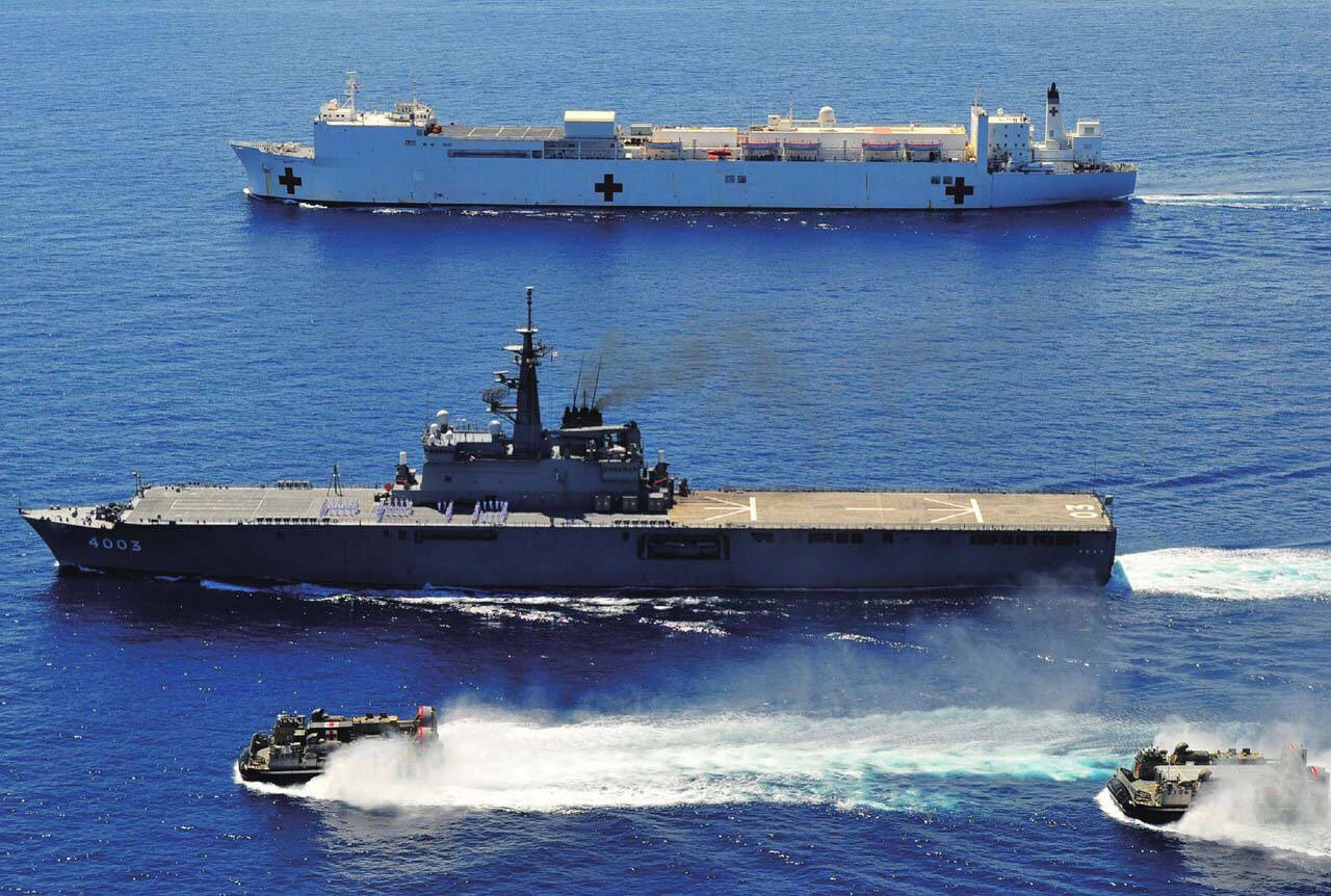 大隅级登陆舰海上自卫队将其定义为"运输舰".