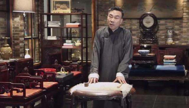 杨议当众拍桌吐槽郭德纲,姜昆眉开眼笑,难道德云社败局已定?