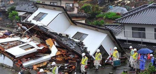 日本地震后证明 无现金社会 有多么重要 看完我赶紧储备现金 移动