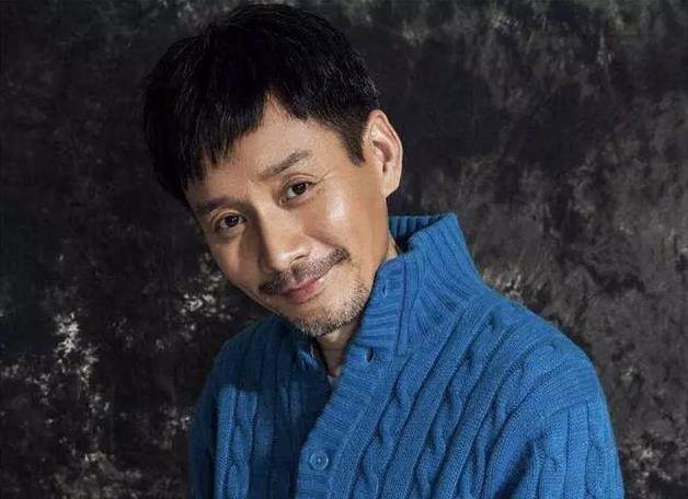 他塑造的每一个角色都是很有灵魂的,从《激情燃烧的岁月》的谢枫到