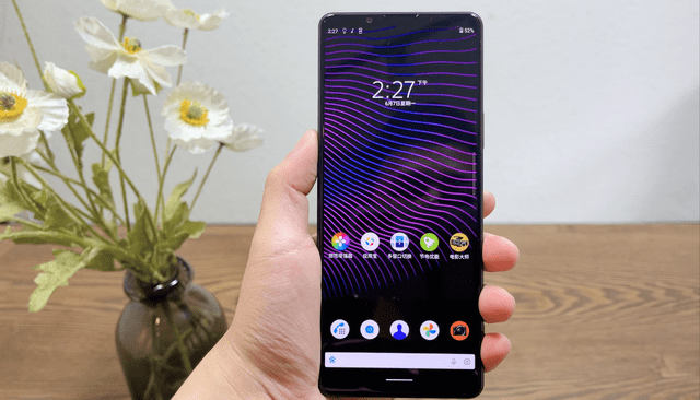 索尼xperia1iii真机上手这令人看不惯的屏幕有点意思