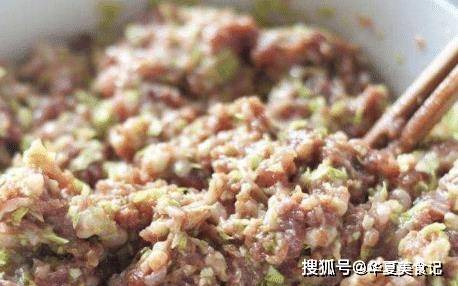 饺子馅放什么不会柴 b1629ac95a13409f9f456e3153e91a86.jpeg