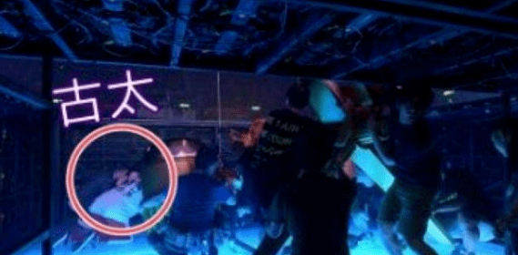 26年地下情,51岁为生子花百万,古巨基与大四岁助理的爱情故事