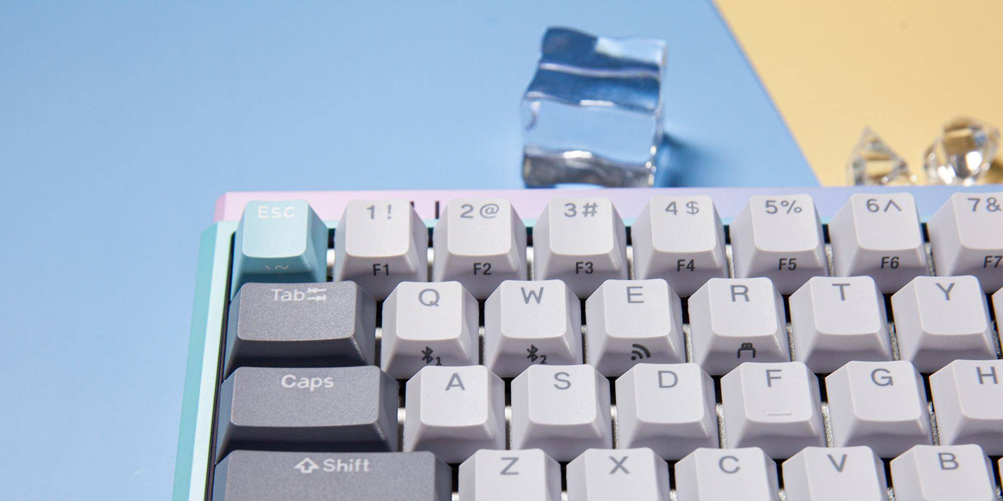 摒弃樱桃 618“抢鲜”入手新款全系定制佳达隆轴体的杜伽K330w