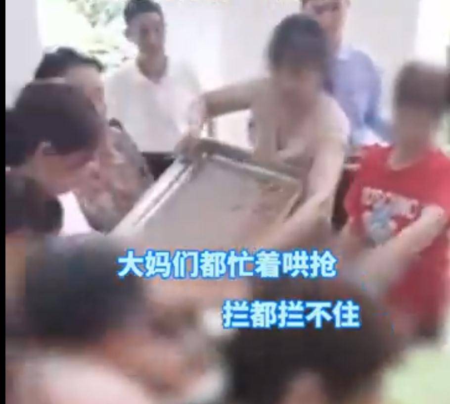 包粽子大妈与短剧的奇妙故事，包粽子大妈与短剧的奇妙故事