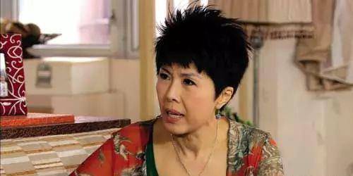 原创《家好月圆》钟笑莎:她不是十恶不赦,她的"坏"更像一个老赖