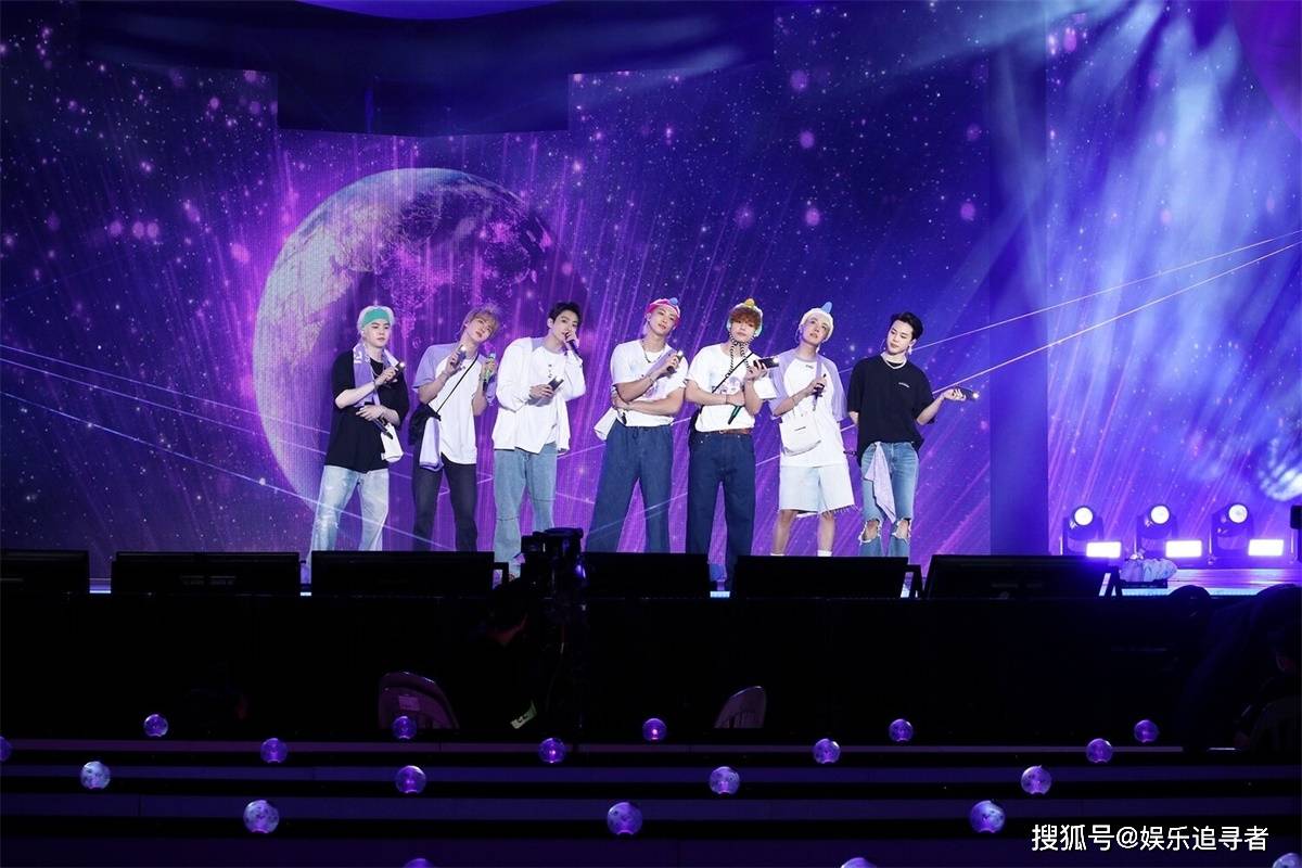 Bts演唱会在两天内吸引133万人 门票收入至少3 8亿元 防弹