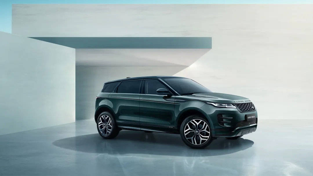 路虎极光l2022豪华版 0eb522d3cace483693957cc414d43bd4.jpeg