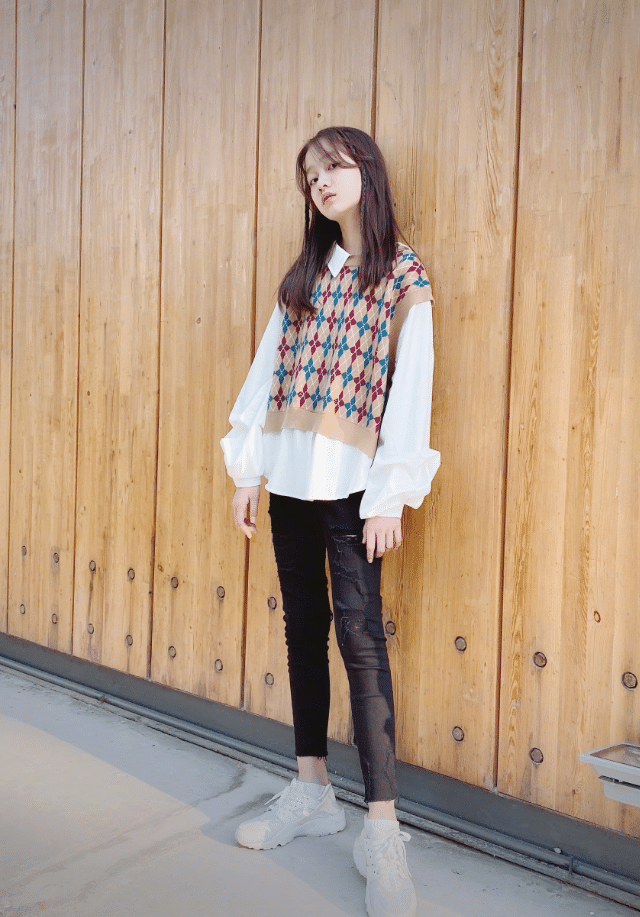 3ba2cf0cf1e845388b8556c2812cd5eb.png
