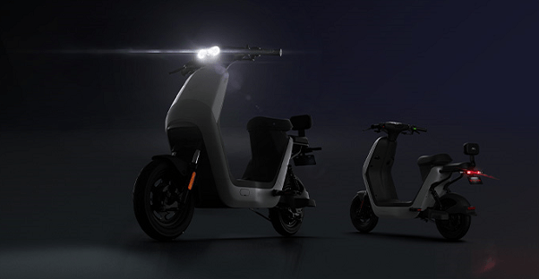 天猫京东双首发3199元入手小牛电动首款女性电动车govac0