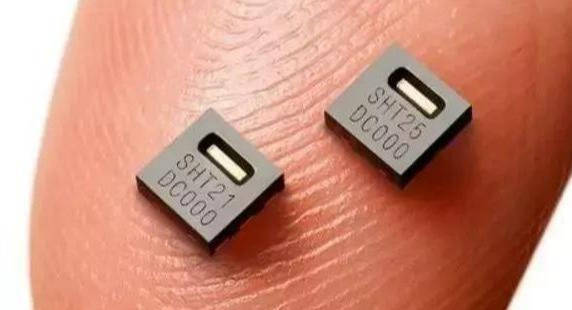 手机传感器大小区别 064bda891f044a3e858159640923827d.jpeg