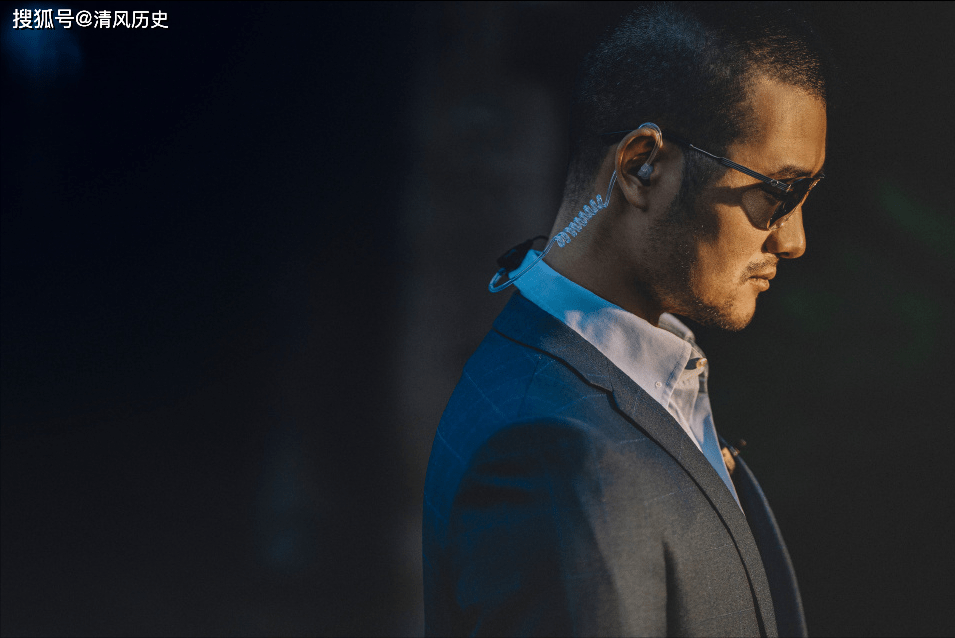 2012年,一陕西小伙,为100万去伊拉克当雇佣兵,如今现状如何?_白晓保