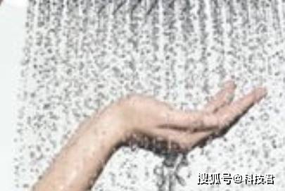 一般多久能洗澡 153e668c70c84a8a8cec39bf71b08452.jpeg