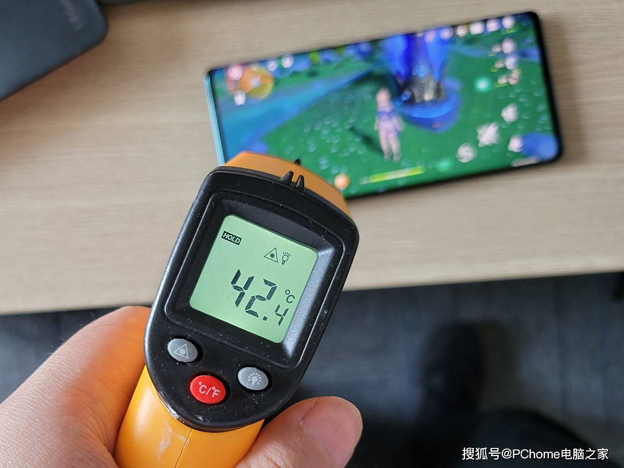 的测试|温控表现惊人 荣耀50 Pro原神极限游戏体验