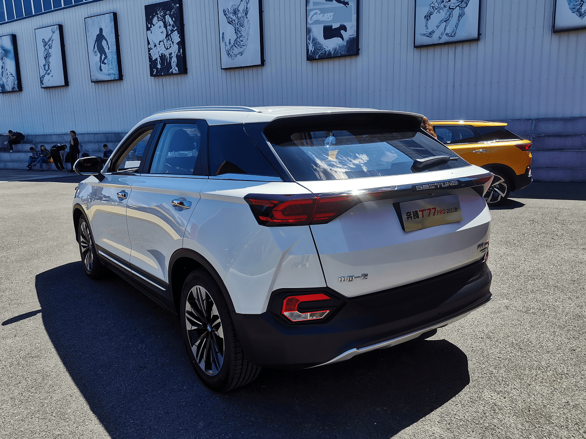 实拍奔腾t77pro品质有所提升优势项依然保留