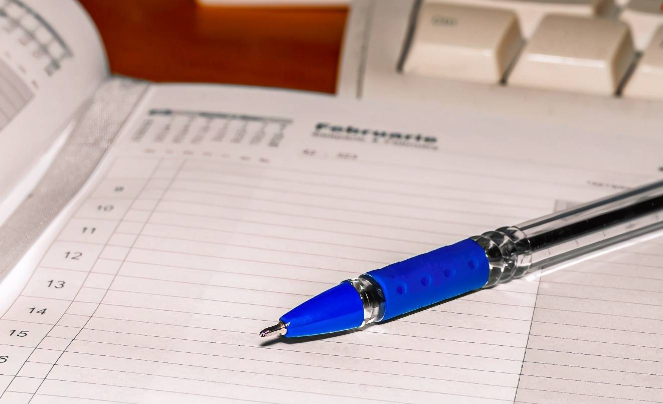 解密时间到圆珠笔芯的小钢珠是怎么放进去的