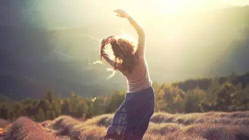 深深爱你的人 453c7cada73543e188fcfe04ed890b6b.jpeg