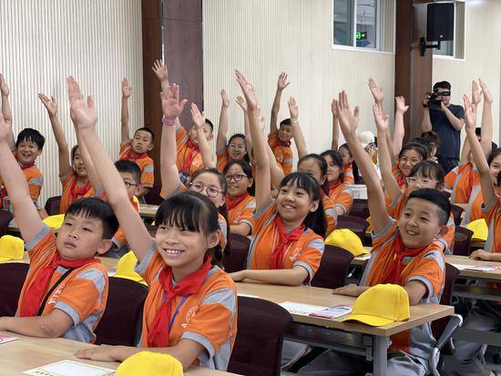 愛路護路做有使命感的小大人太原市小店區育傑小學