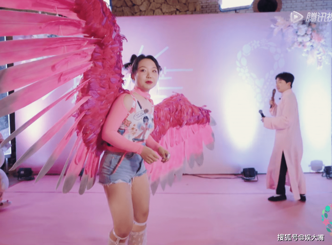 原创辣目洋子调侃和郭麒麟办喜宴郭麒麟本能反应绅士又完美避嫌