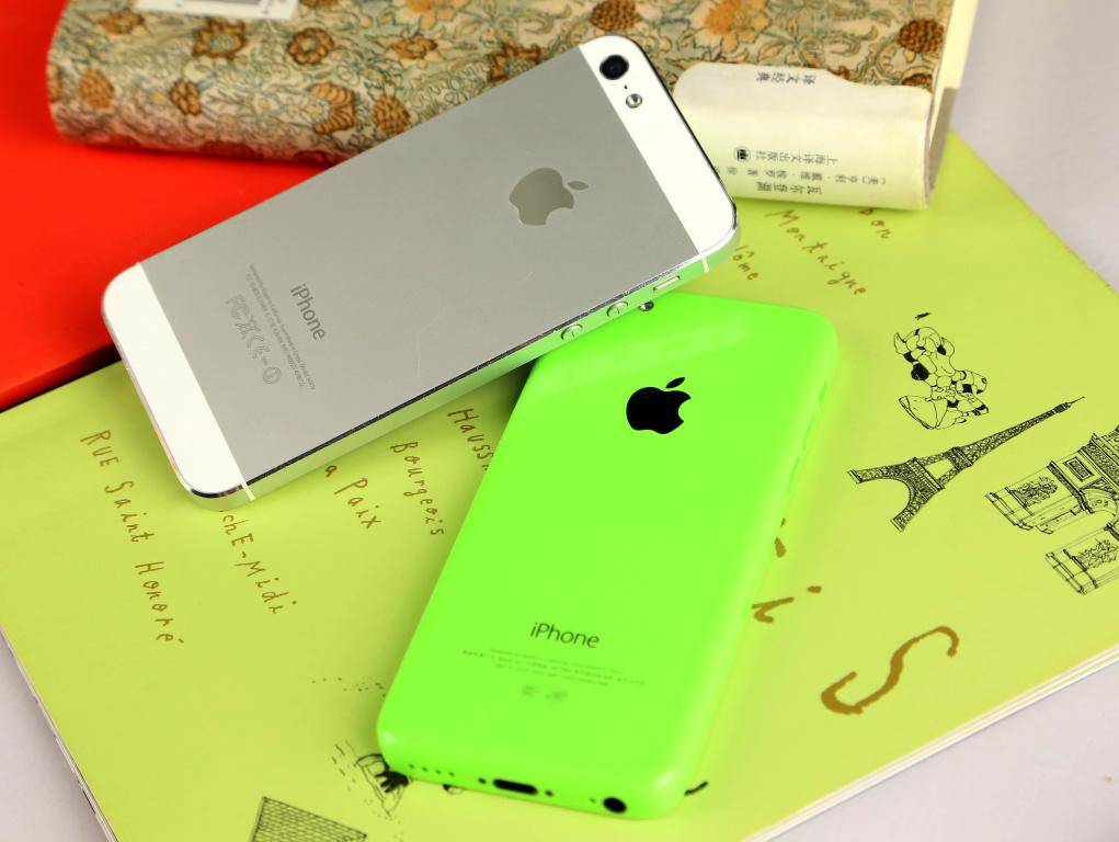 iphone 12mini恐将提前退市,细数苹果历代特殊旗舰