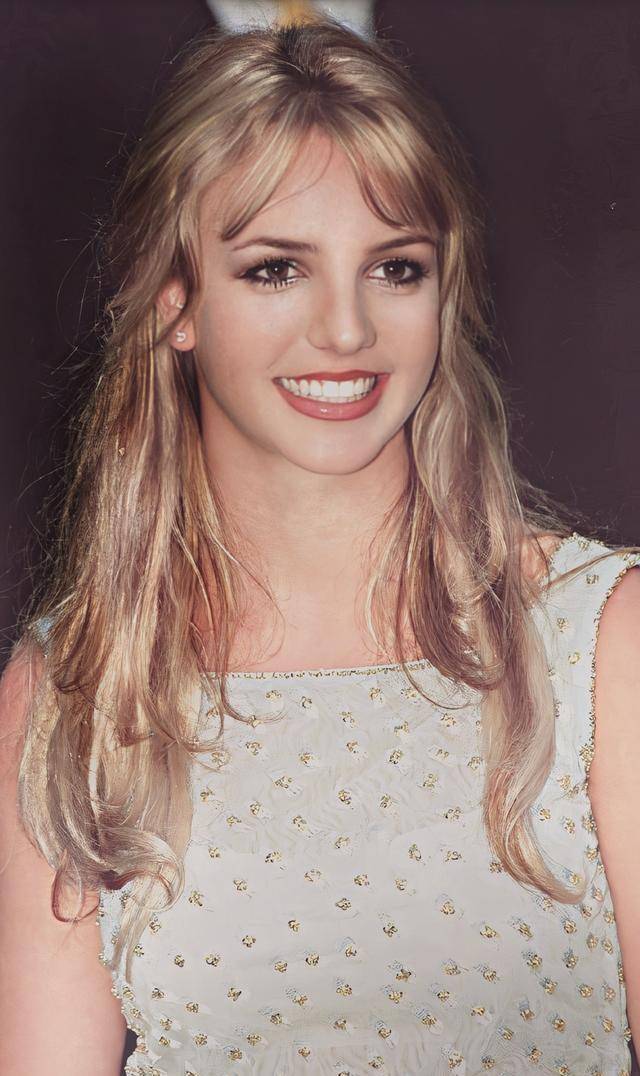 小甜甜布兰妮道歉