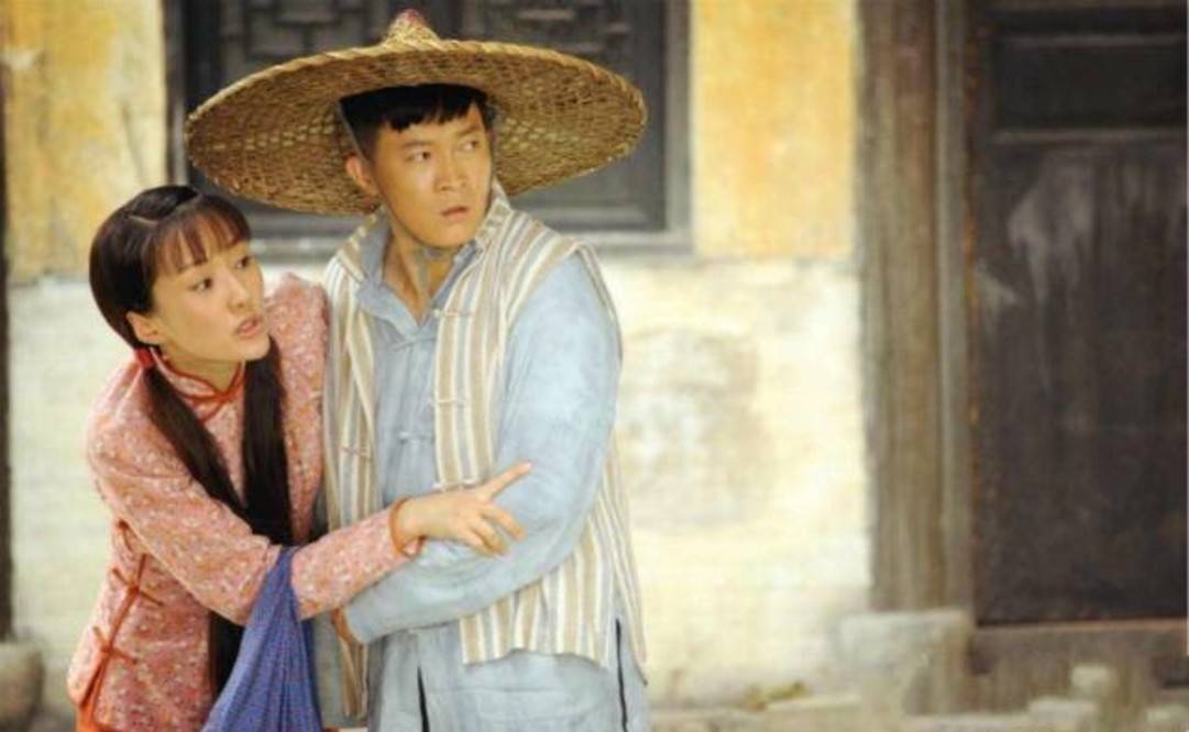 杨紫和杨志刚共同主演了反战剧《大秧歌》,他们在剧中扮演夫妻