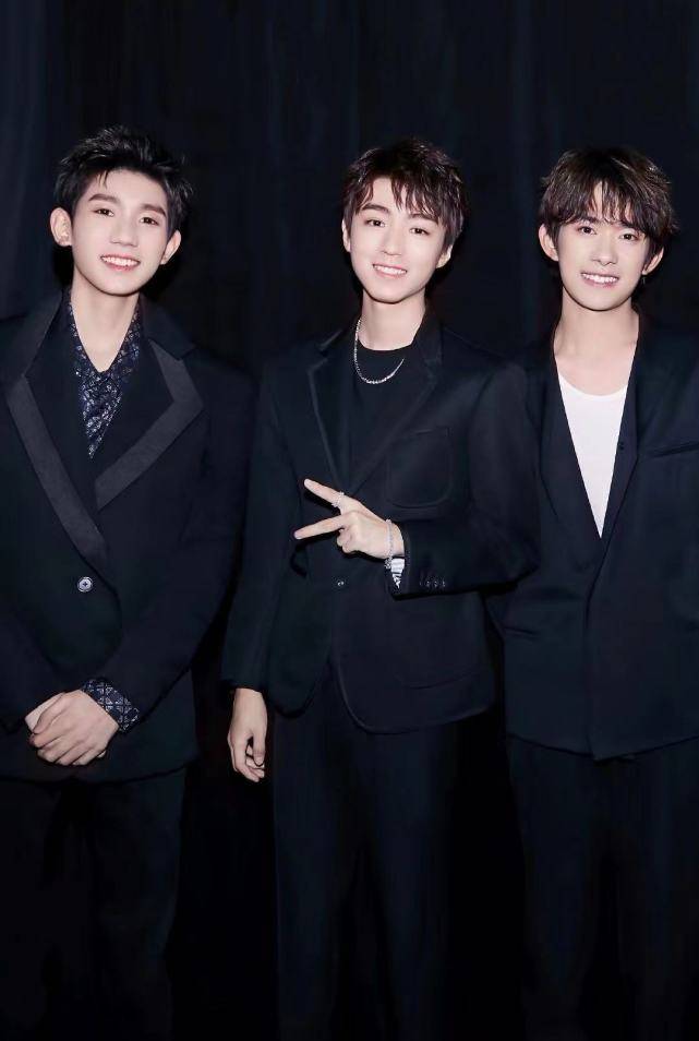 马嘉祺被官媒点名:舞艺一般,别来误人子弟!学霸人设成原罪