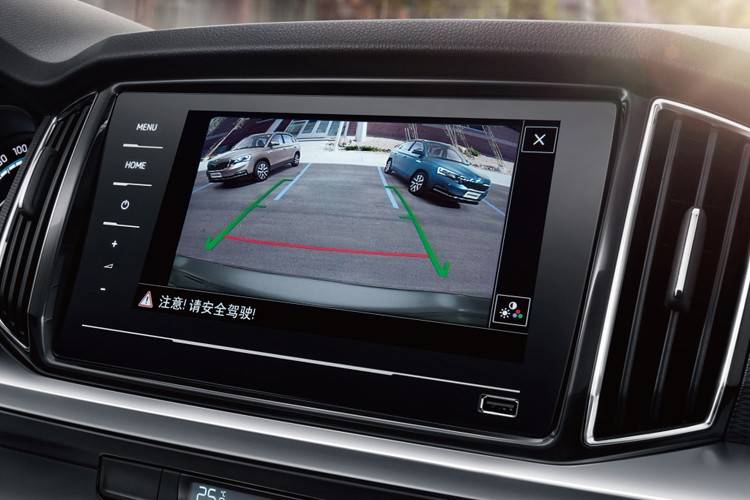 斯柯达柯米克2021款蓝色 29212a46238045c5bb22390d18835531.jpeg