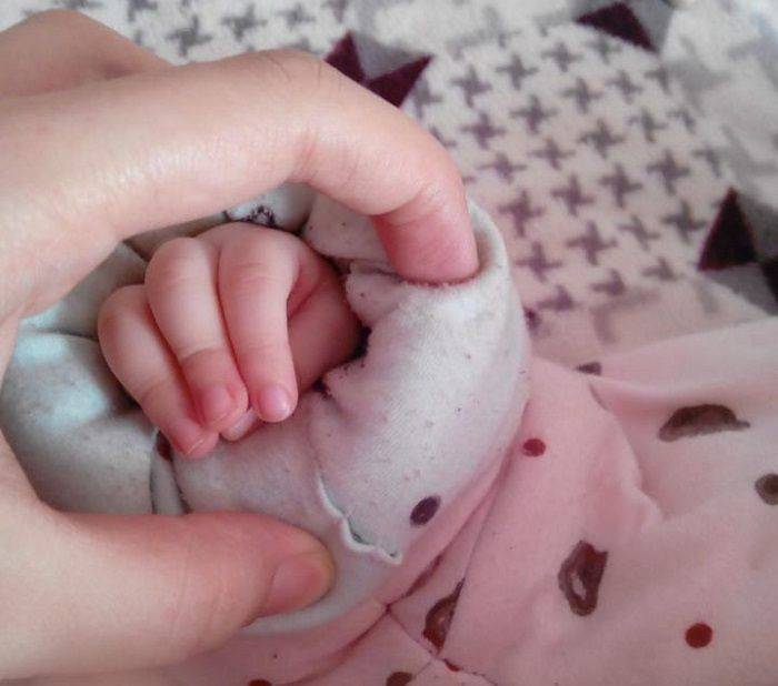 原创宝宝聪不聪明,从他的小手就能看出,尤其是在这4个年龄段