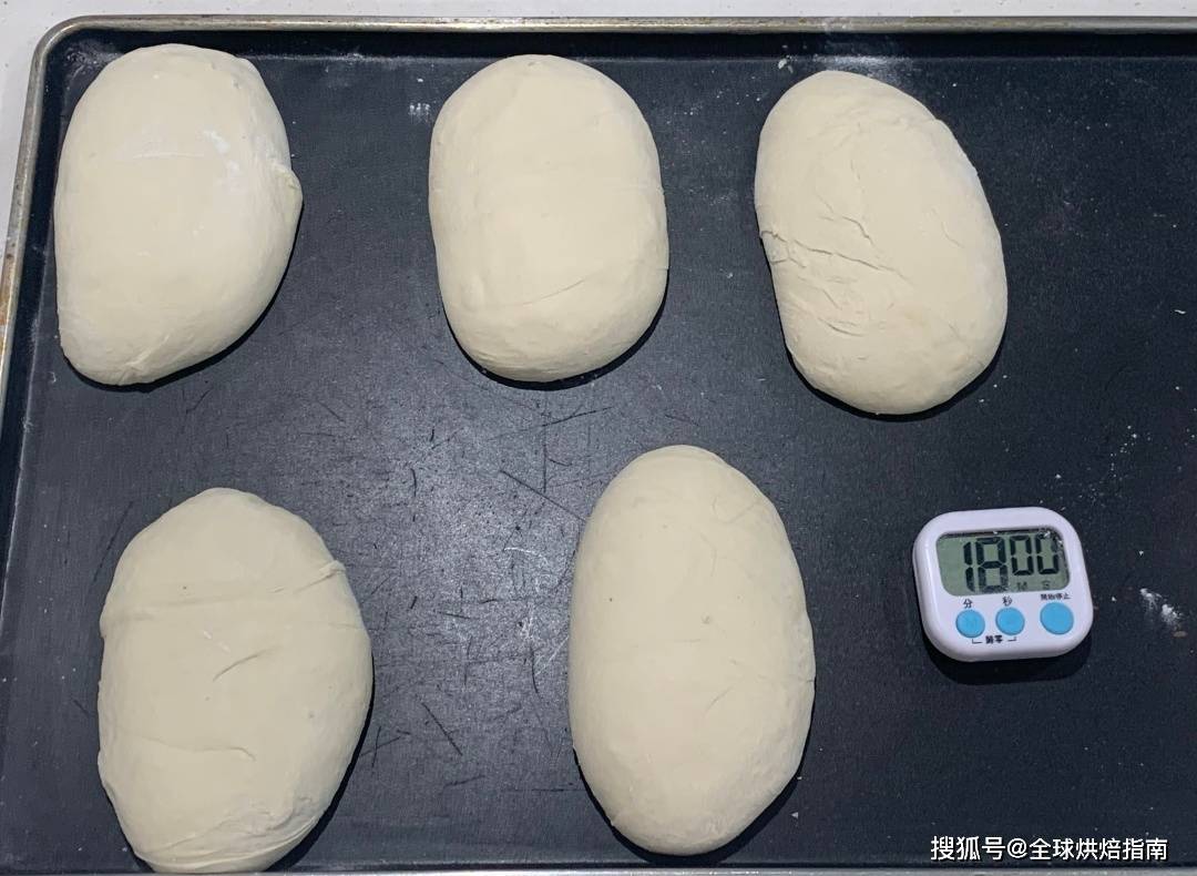 如何用90分鍾製作一隻優質法棍？全新製作工藝分享 熱愛美食 第9张