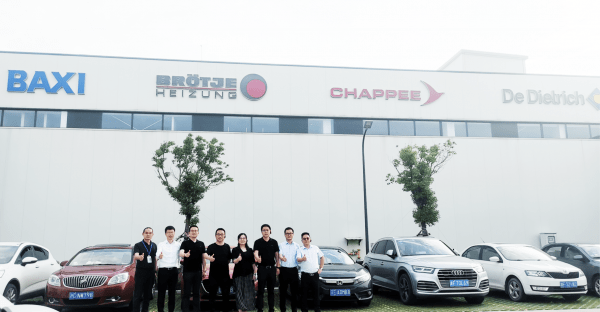 欣俊工程:成都美景集团到访喜德瑞嘉兴工厂深化合作共赢发展