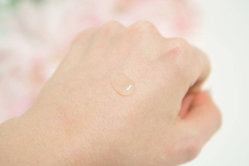 油脂|毛孔变大回不去了吗？4招解决黑头粉刺、毛孔凹陷